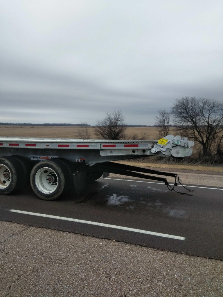 The QuickLoadz trailer in question, shown with minimal damage. 